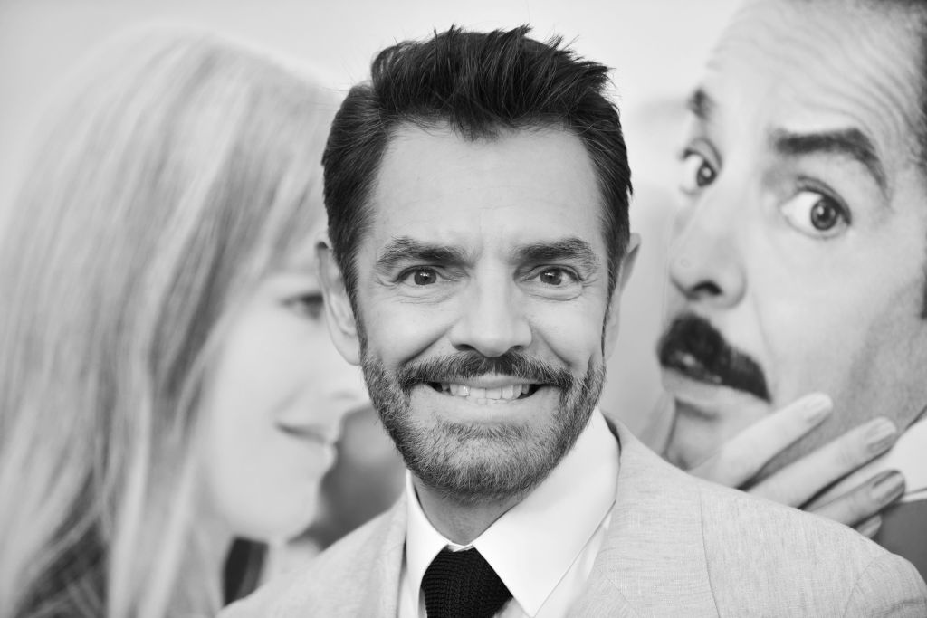 Eugenio Derbez Podría Pasar Por Una Segunda Cirugía De Hombro