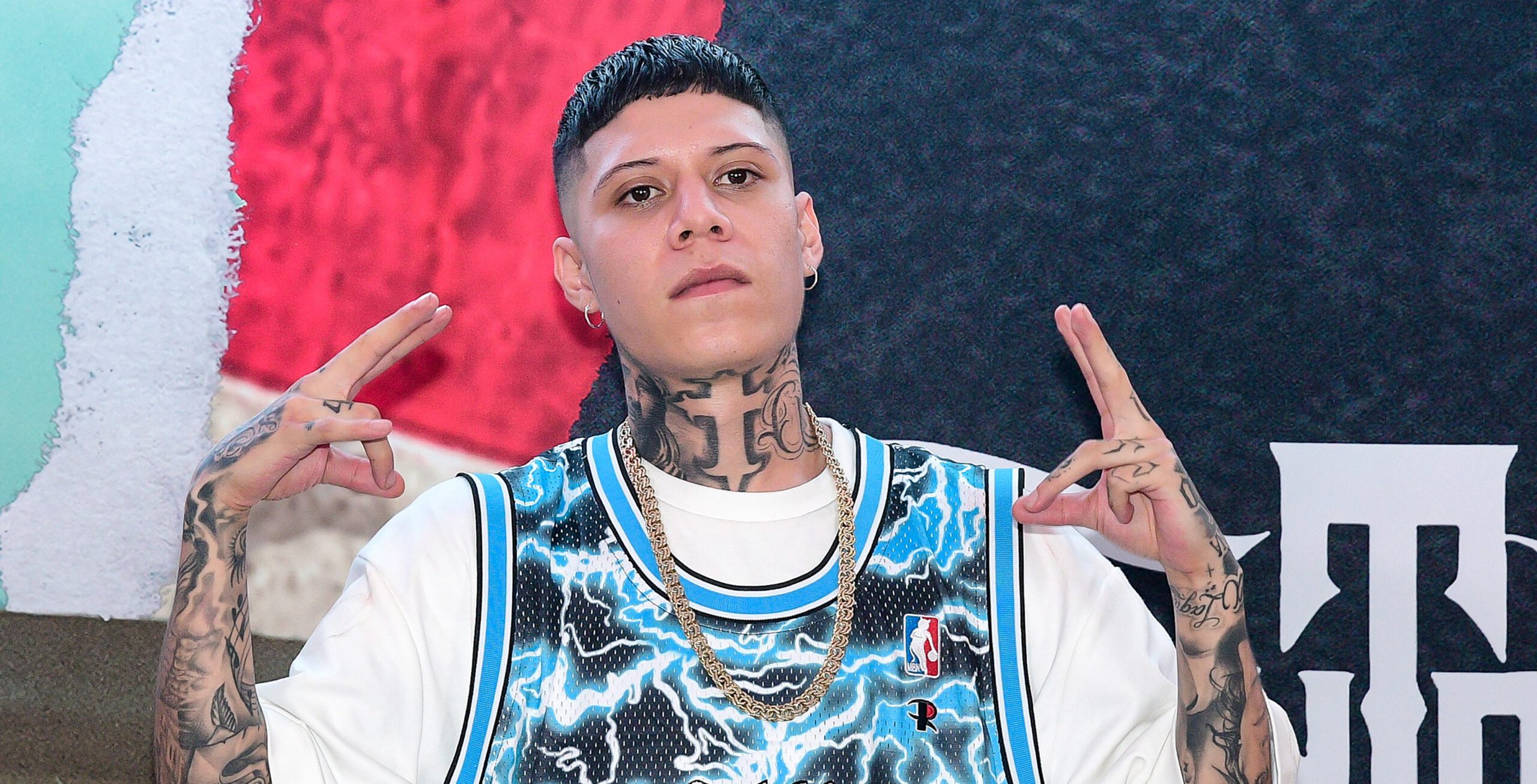 Santa Fe Klan es reconocido como “Hombre del Año” Santa Fe Klan es reconocido como "Hombre del Año"