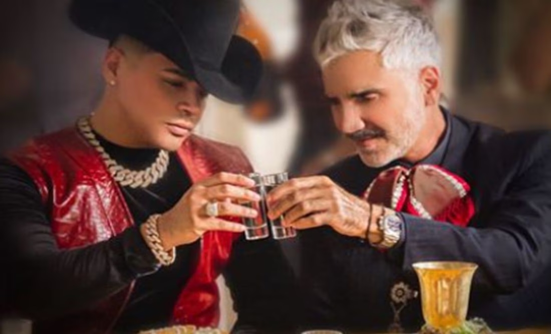 Grupo Firme y Alejandro Fernández lanzaron su primera colaboración Grupo Firme y Alejandro Fernández lanzaron su primera colaboración