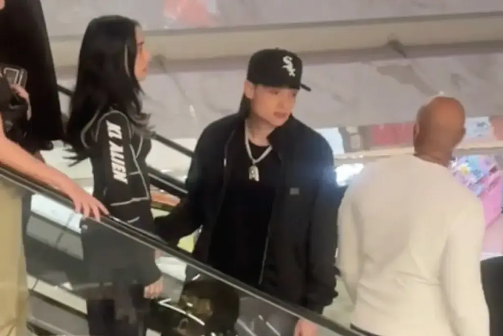 Pesoplumanickinicole 1 Peso Pluma Y Nicki Nicole Fueron Vistos En Cdmx Con 50 Guardaespaldas - 2026 - El Botón